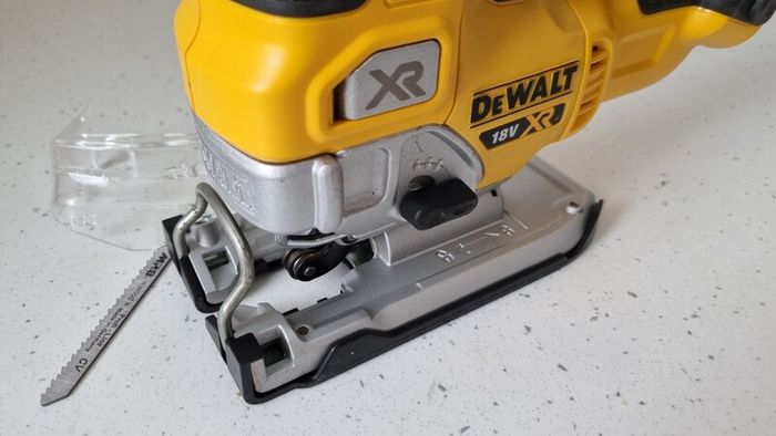 DeWalt