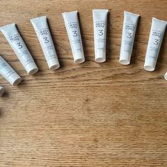 14 Clairol Nice N Easy Revitashine