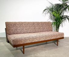 Mid Century 1960s Day Bed/Sofa