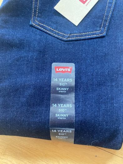 Levis NEW kids jeans age 13-14 2 pairs 35 each