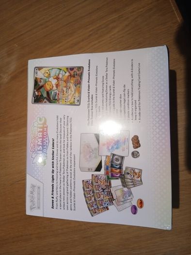 Pokemon Prismatic Evolution ETB