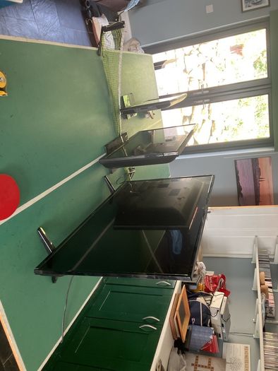 3 Tvs