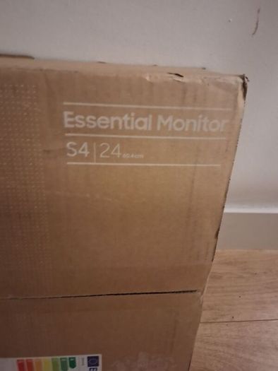 Samsung computer monitor - S4 /24"