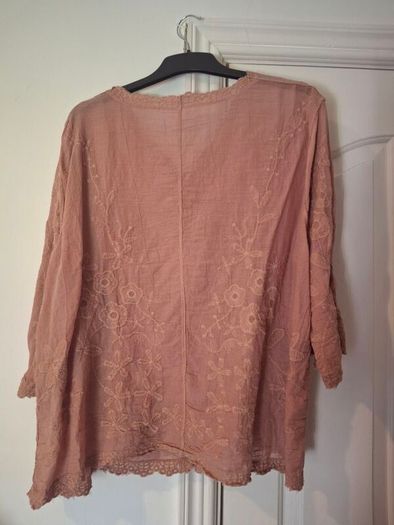 powder pink cotton shirt with embroidery XL