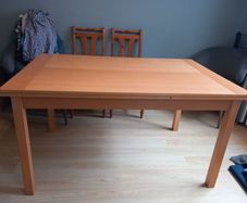 Extendable Dining Table