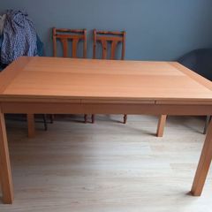 Extendable Dining Table