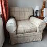 Large armchair Image 2