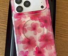 iPhone 17 Pro Max Velvet Caviar Case