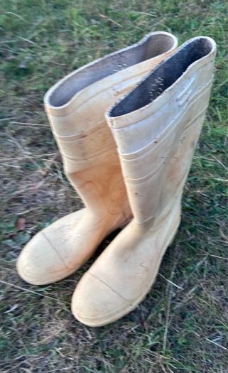 mens safety wellingtons size 9