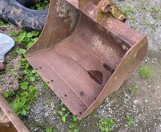 jcb 3cx buckets