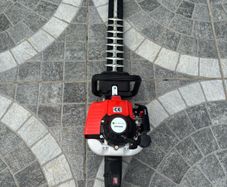 hedge strimmers