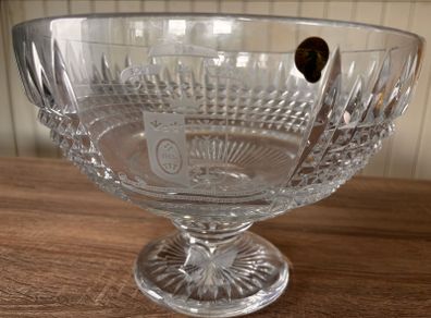 Waterford Crystal Lismore Diamond Centrepiece Ursuline Waterford Provenance