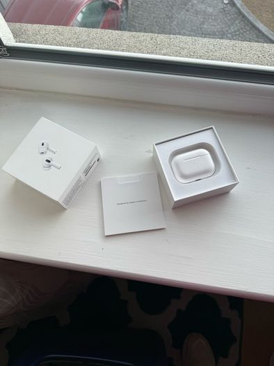 Apple AirPods Pro 2