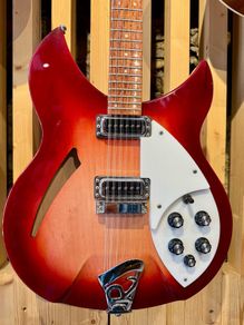 Rickenbacker 330/12 USA