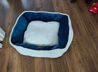 Dog bed
