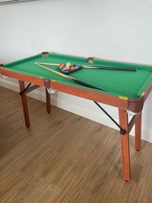 pool table