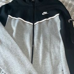 nike tech men's hoody