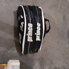 Tennis bag