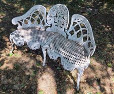 Cast Iron Lover Chair