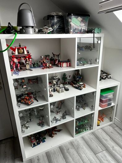 Large White Display / Storage Unit with Glass Doors