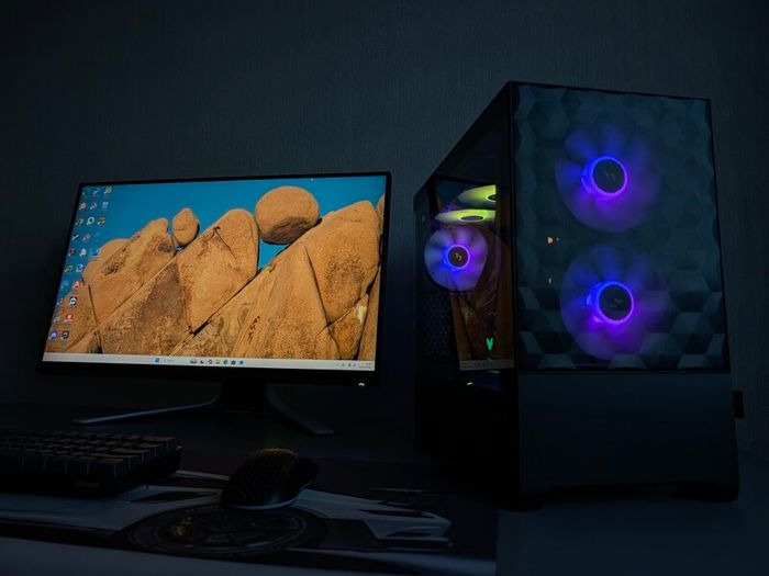 Fractal Design Ryzen 5 5600 Gaming Pc | 32gb Ram | 1tb Nvme Ssd | Asus Tuf Rtx 3060 12gb | Corsair Gold Psu
