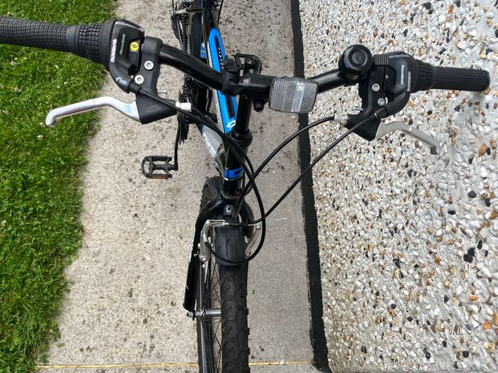 Ignite Attack Mountain Bike 18Speed