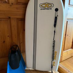 Ocean & Earth Edge 44 Bodyboard, Complete with Genuine Ocean & Earth Coiled Leash