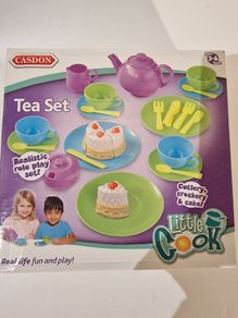 Casdon Little Cook Tea Set 32 Piece Kids Tea Party Playset Cups Plates Toy NEW
