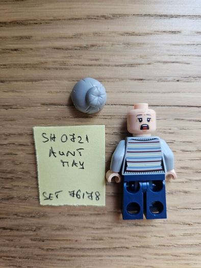 lego sh0721 aunt may, set 76178
