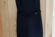 Black sleeveless dress