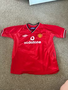 Manchester United football jersey Kids XL