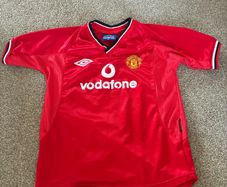 Manchester United football jersey Kids XL