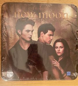 Twilight New Moon The Movie Board Game in Tin