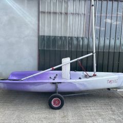 Topaz sailing dingy