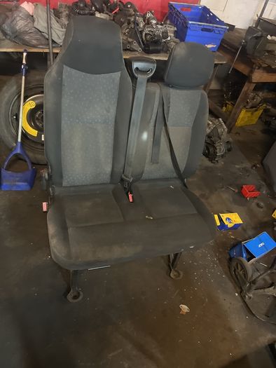 Master passenger seat