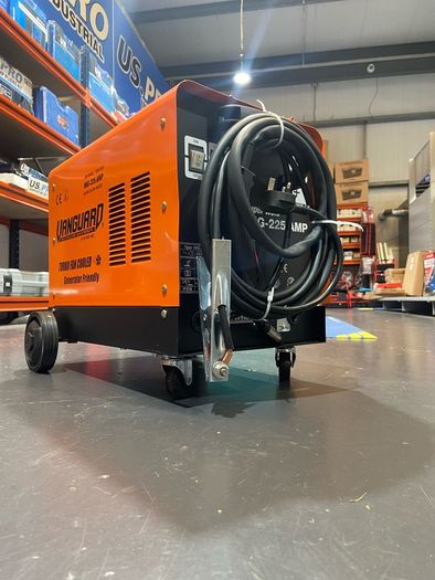 Mig Welder 225amp Gas And Gasless Mig Welder