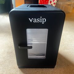 Mini Camper Fridge - 12v or 230v with cig lighter cable