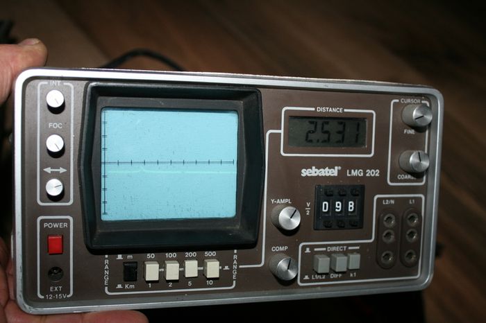 Sebatel LMG 202 pulse and echo meter