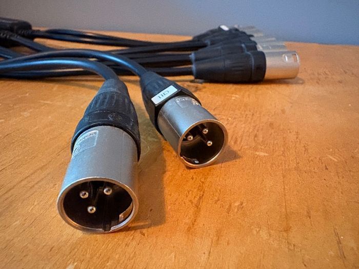 5 x Dante AVIO Analog Output Adapter 0x2