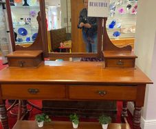 Antique victorian/edwardian dressing table