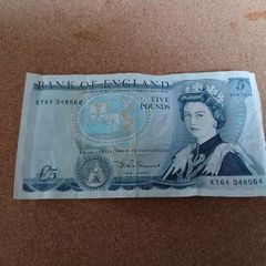 Sterling 5 pound note