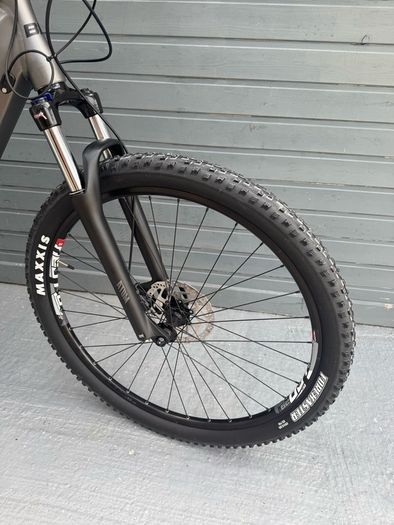 Free Delivery - 5 year warranty on BH Atom 29 Electric Bike