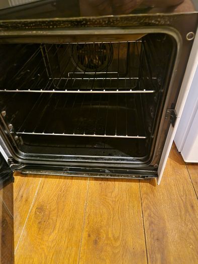 Indesit cooker