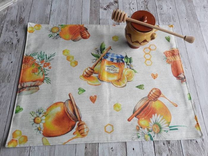 Set of 6 Placemats Double-sided. Resin coated cotton. Handmade
