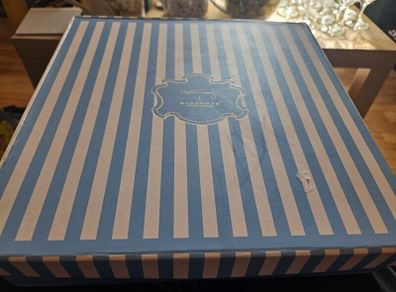 Newbridge China Cake Stand