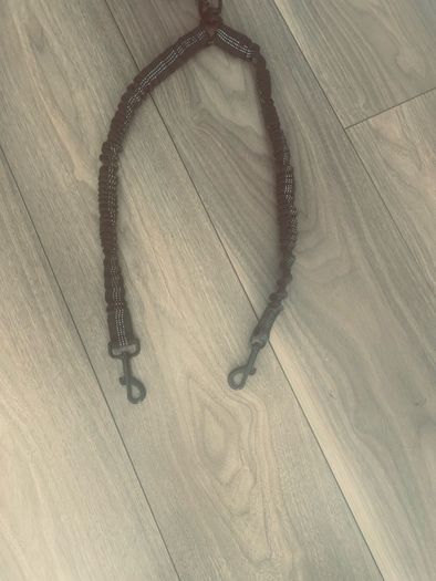 Dog double lead ideal for walking 2dogs excellent condition
