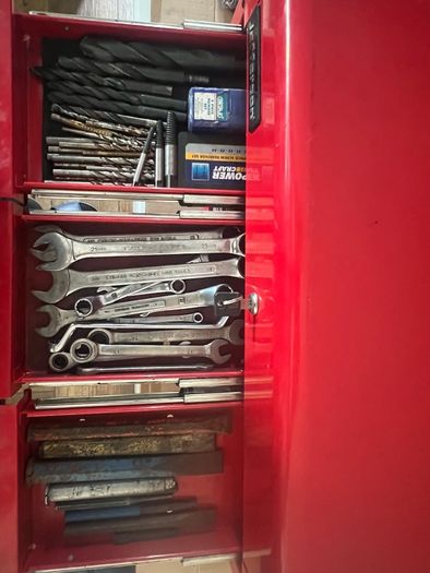 tool chest with tools