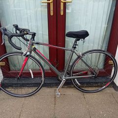 giant mint condition road bike