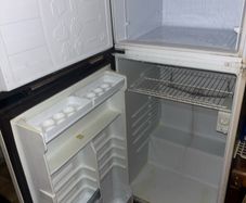 Hotpoint fridge freezer