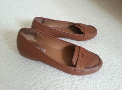 Stradivarius Brown Flat Shoe - Size 4